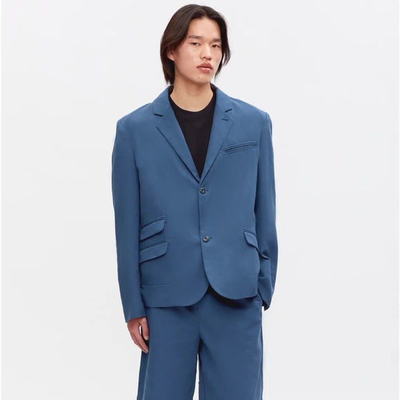 Kotn Men’s Laureate Linen Suit - Picture 4 of 8